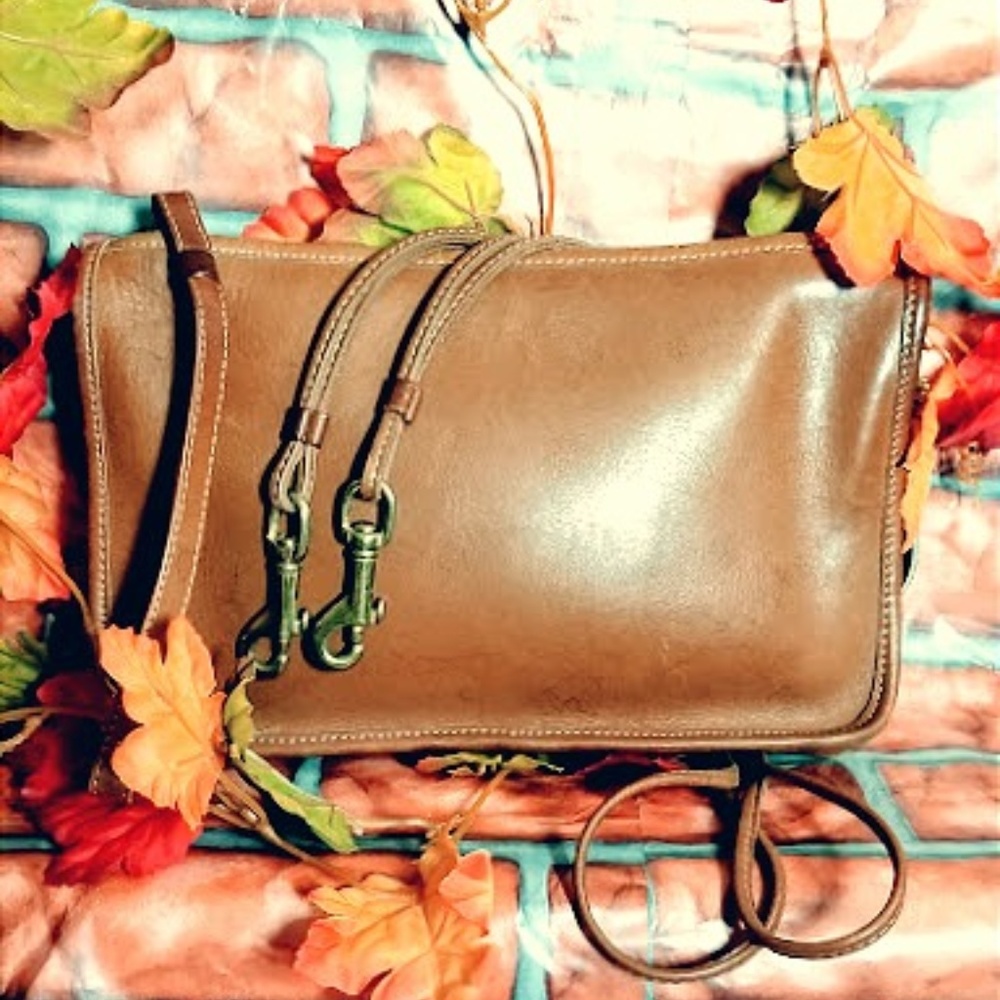 COACH- VINTAGE NYC BONNIE CASHIN NYC CLUTCH